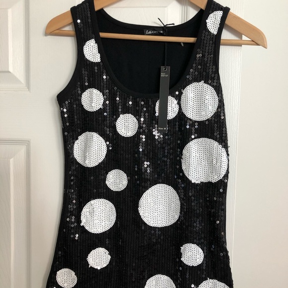 Black Sequin top - Picture 1 of 1